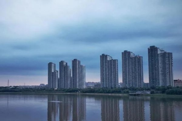 仁信配资 多地谋划“国家级都市圈”，入场券归谁？